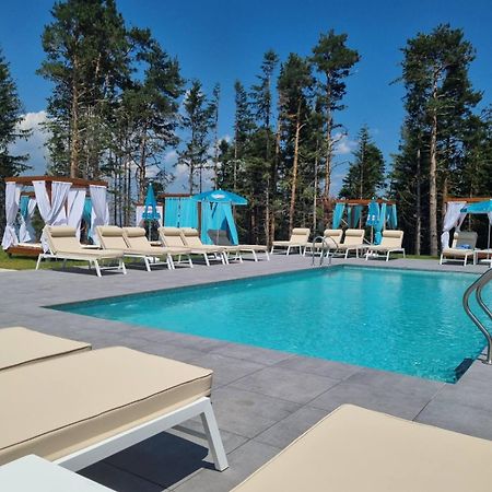 103 View Park Hotel Паничище Екстериор снимка