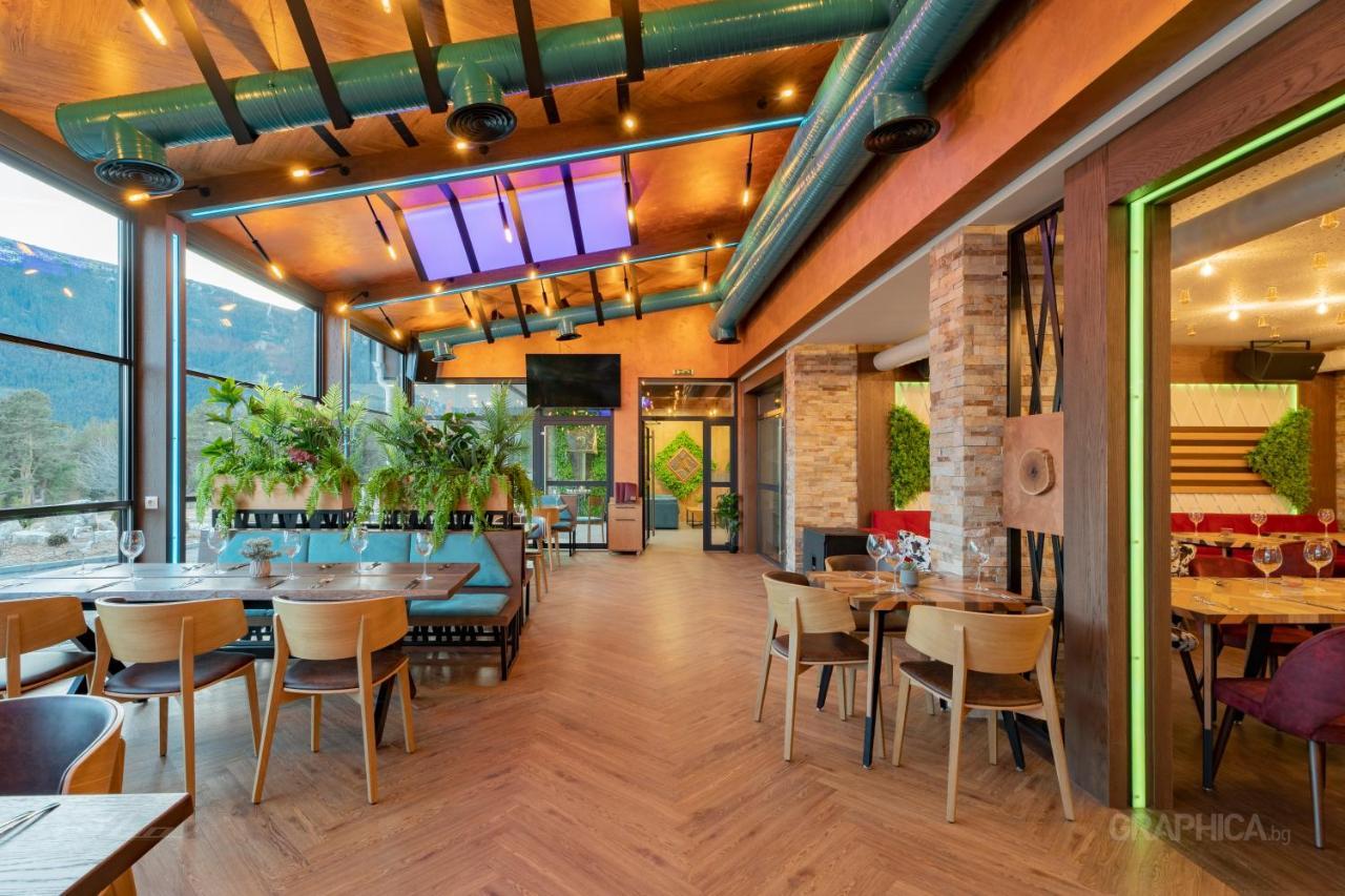 103 View Park Hotel Паничище Екстериор снимка