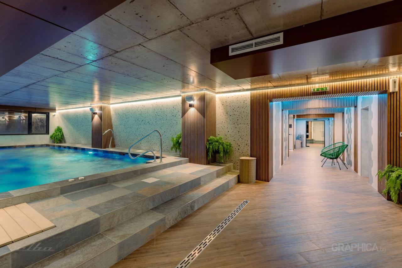 103 View Park Hotel Паничище Екстериор снимка
