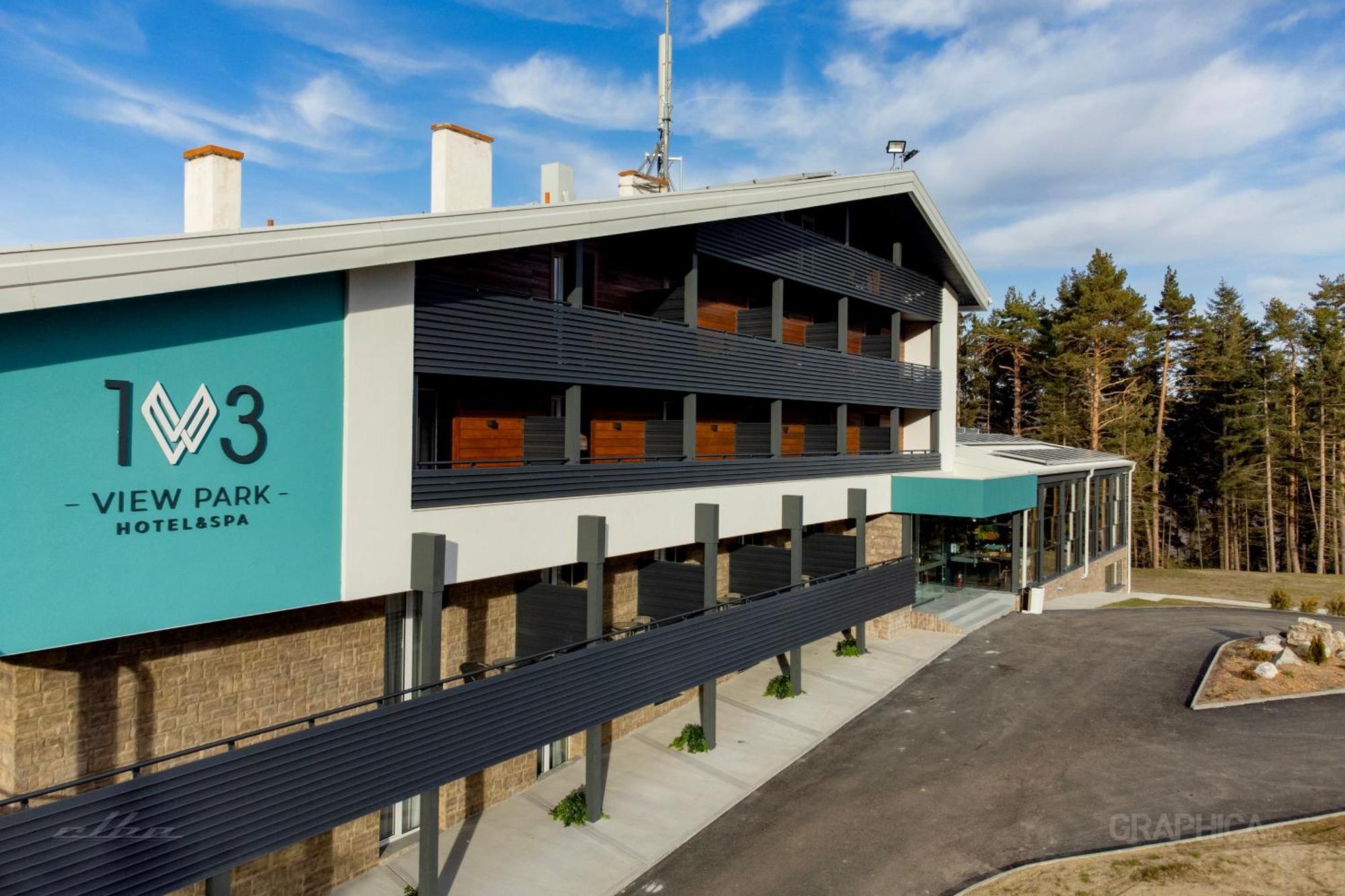 103 View Park Hotel Паничище Екстериор снимка